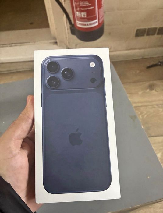 Iphone 17 pro max, 256g SELADO