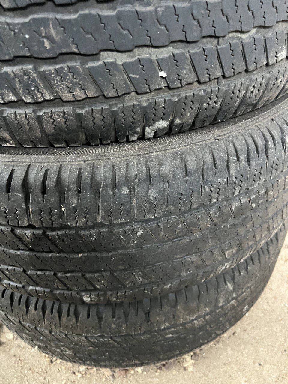 Літня гума GoodYear SR-A 20R