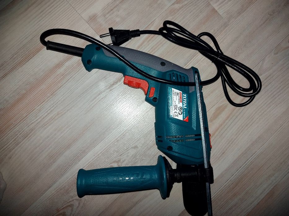 Дрель TOTAL Новая