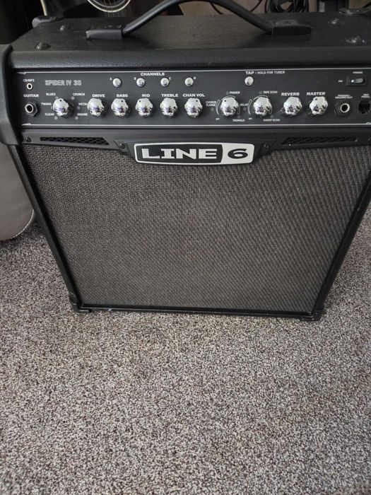 Combo gitarowe Line  6 Spider IV 30 W, FBV2 Przełacznik nożny.