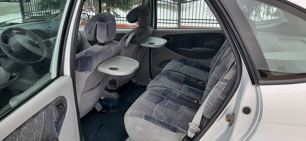 Sprzedam Pięknego Scenica 1.6Benzyna! Automatyczna Skrzynia! 165tyś!