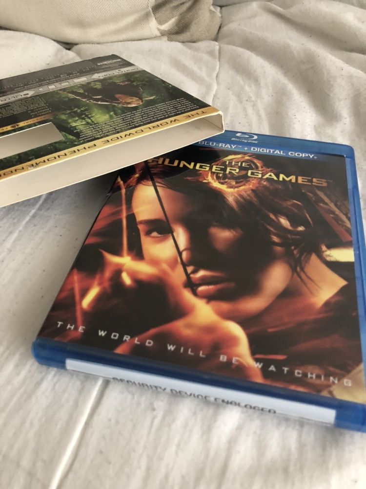 Jogos da fome Blu-ray The Hunger Games Edição Especial Best Buy Sleeve 2 discos (Portes CTT GRÁTIS)