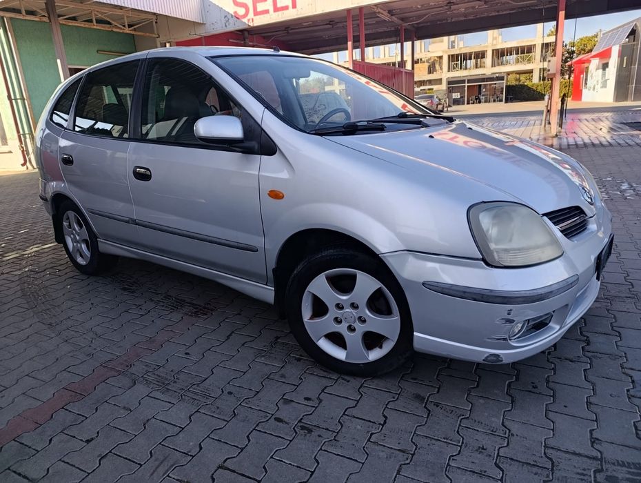 Продам Nissan 2004 2.2 дизель