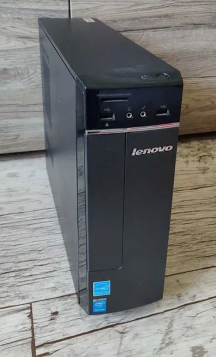 Sprzedam zestaw komputer monitor mysz klawiatura