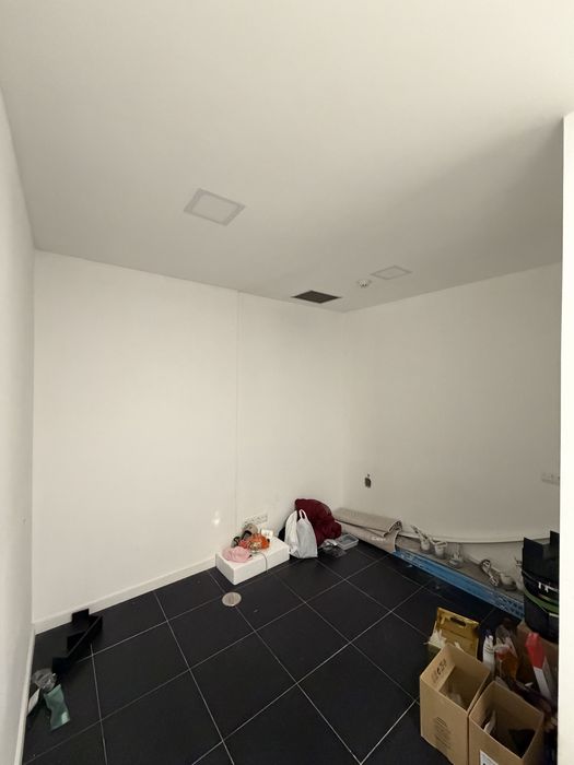 Alugo espaço em  S.Victor