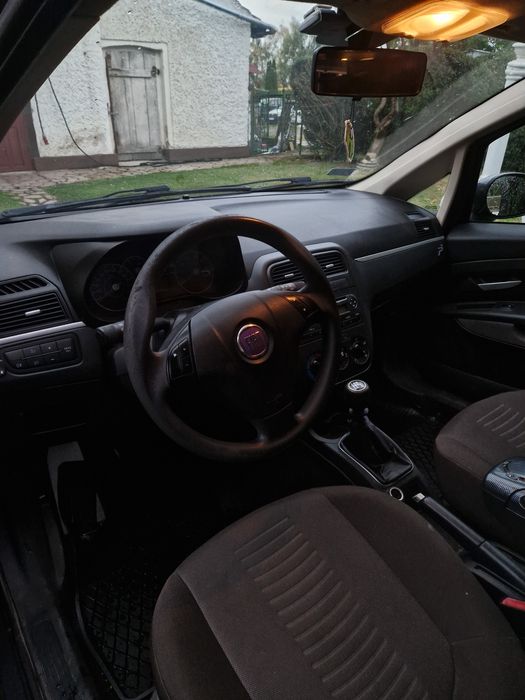 Fiat Grande Punto 2007 1.4 z LPG gaz 283tys km klima ekonomiczny wóz