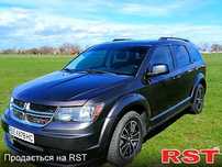 Продам свіжопригнаний Dodge Journey 2017