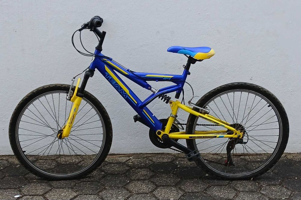 Bicicleta team para rapaz