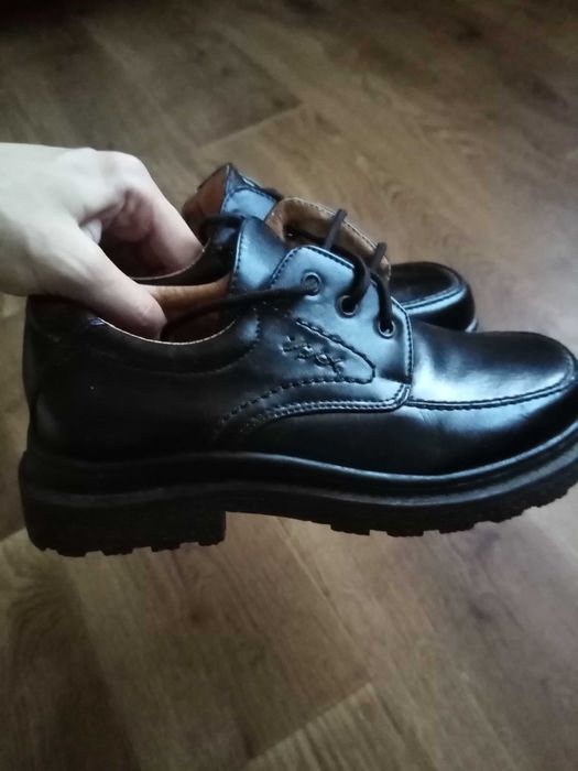 Черевики туфлі підліткові