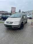 Volkswagen Sharan 1.9d// 6 biegów// 2 komplety opon// pancerny silnik