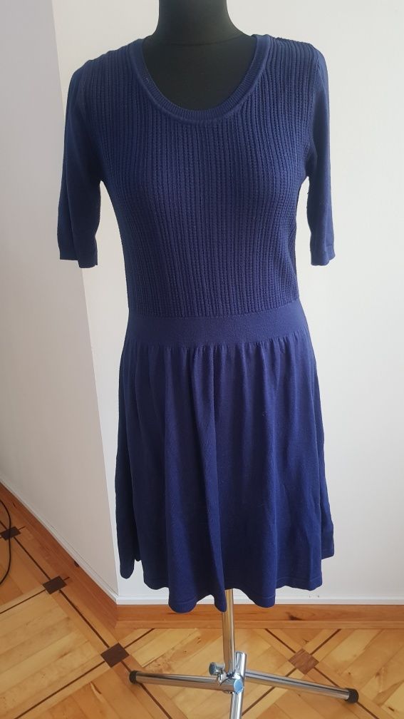 Granatowa sukienka z dzianiny,  Tu, rozmiar.  M/L, 12