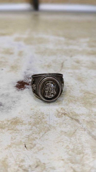 Перстень Печатка белый металл 13 грамм