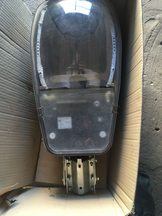 Lampa uliczna sodowa 100 wat