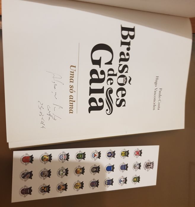 Livro autografado Brasões de Gaia
