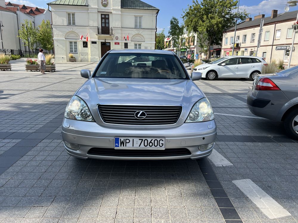 LEXUS LS 430  2001 roku