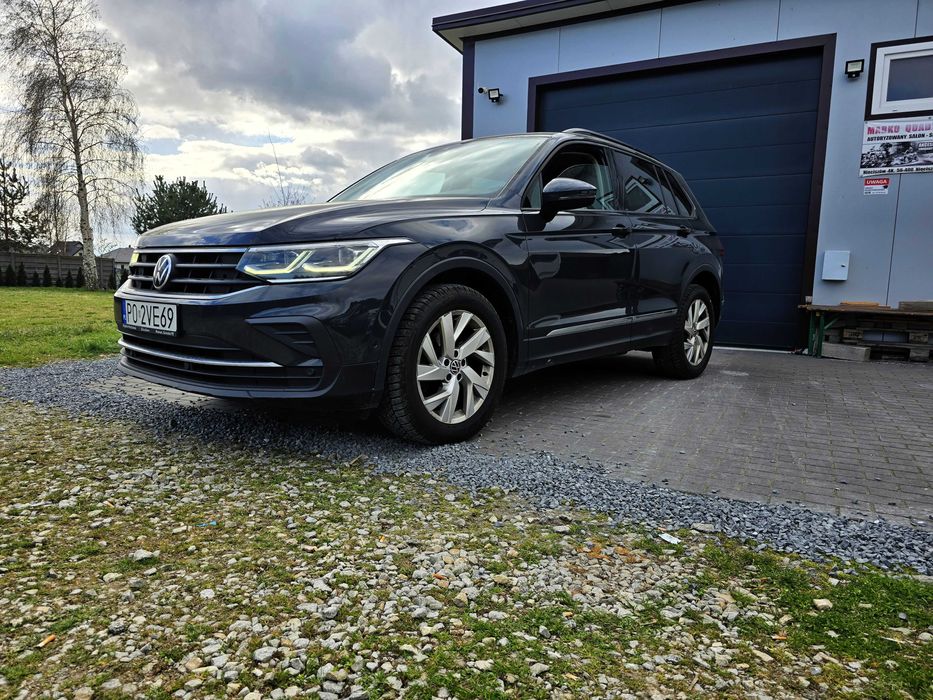 vw tiguan 4x4 salon pl bezwypadkowy vat 23