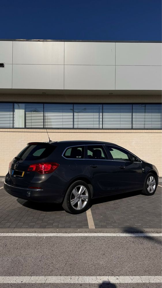 Opel Astra 1.6 2015
