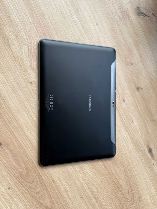 Tablet Samsung GT-P7500 + GW 6 msc