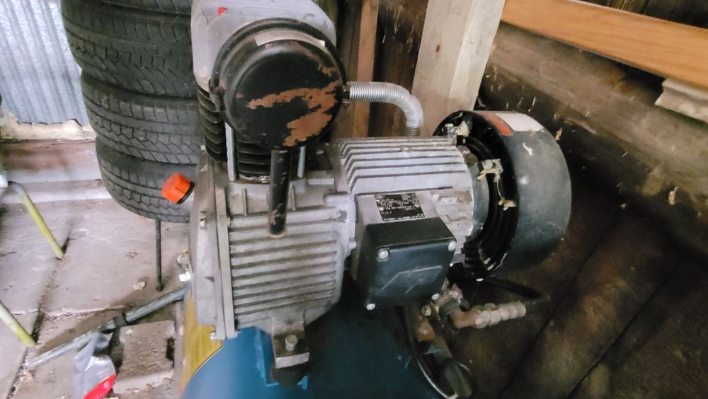 Kompresor sprezarka 250l 3 fazy