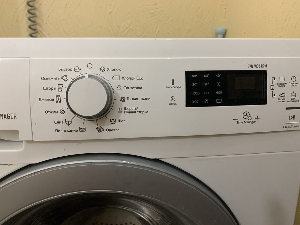 Пральна машина Electrolux EWS1074SMU