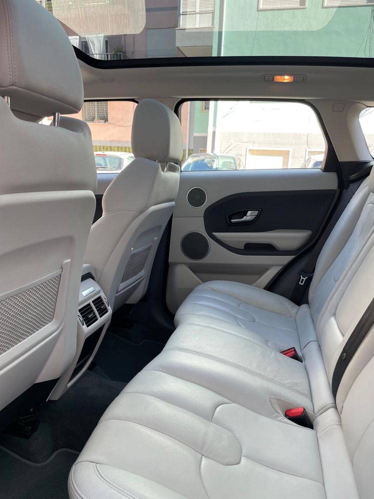 Range rover evoque