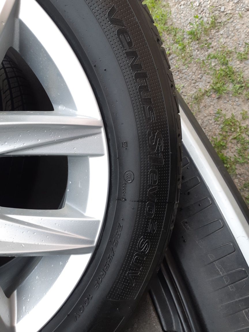 235/55/18 Hankook Ventus S1 Evo 2 SUV K117A 235/55 R18 100V