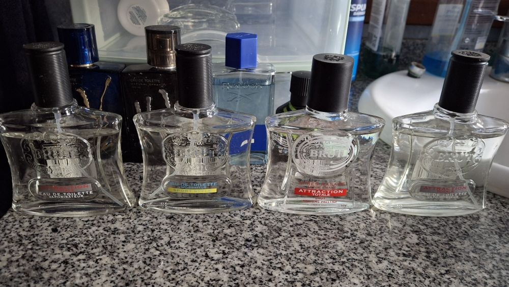 Vários perfumes alguns praticamente cheios