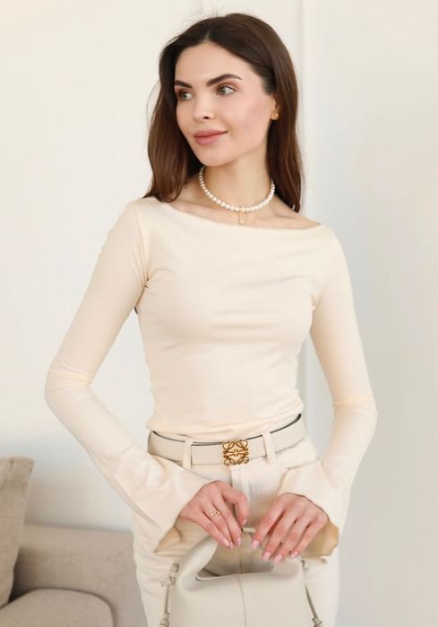 Лонгслів із розширеним рукавом