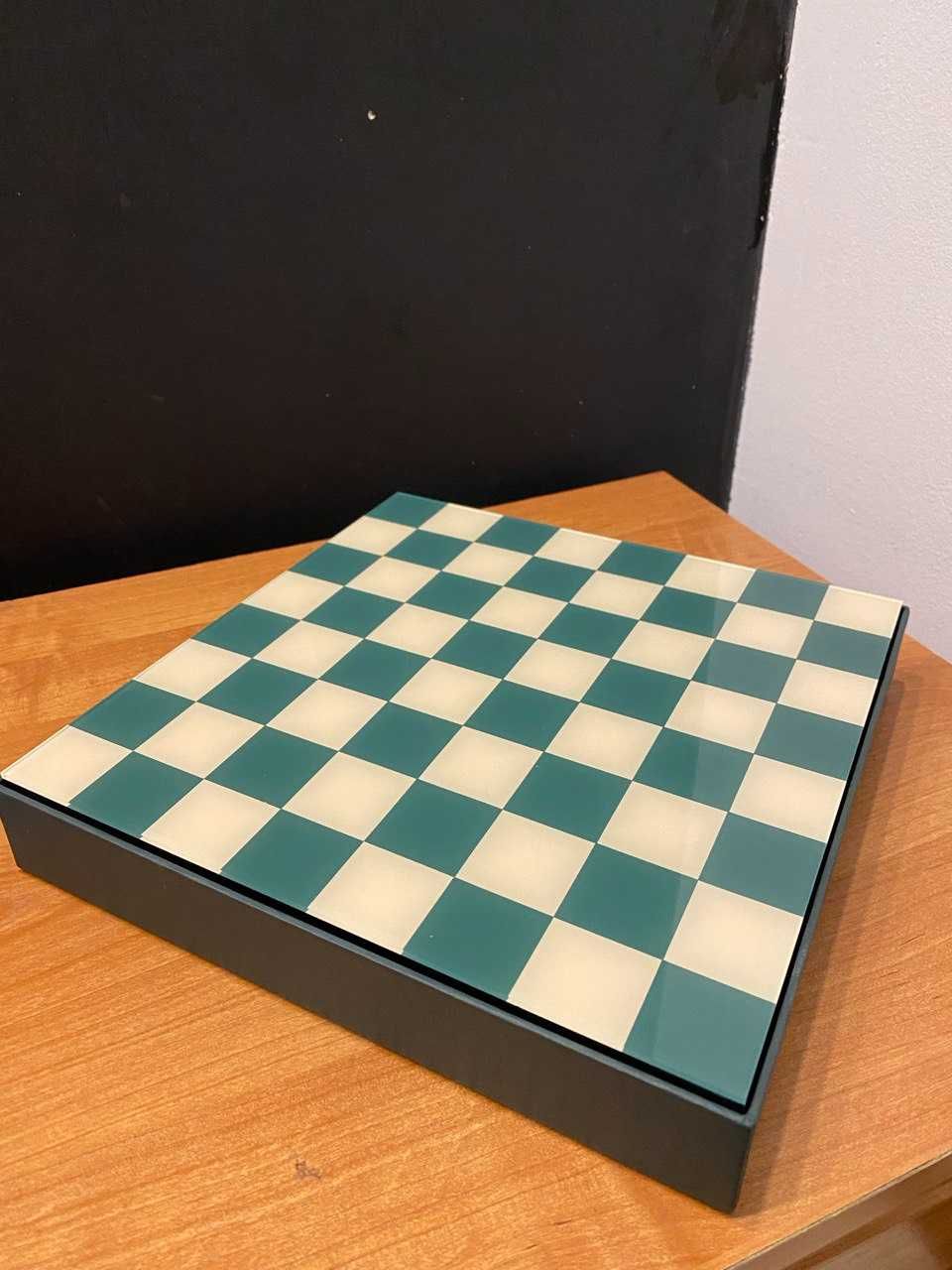 Продам набор шахмат CHESS