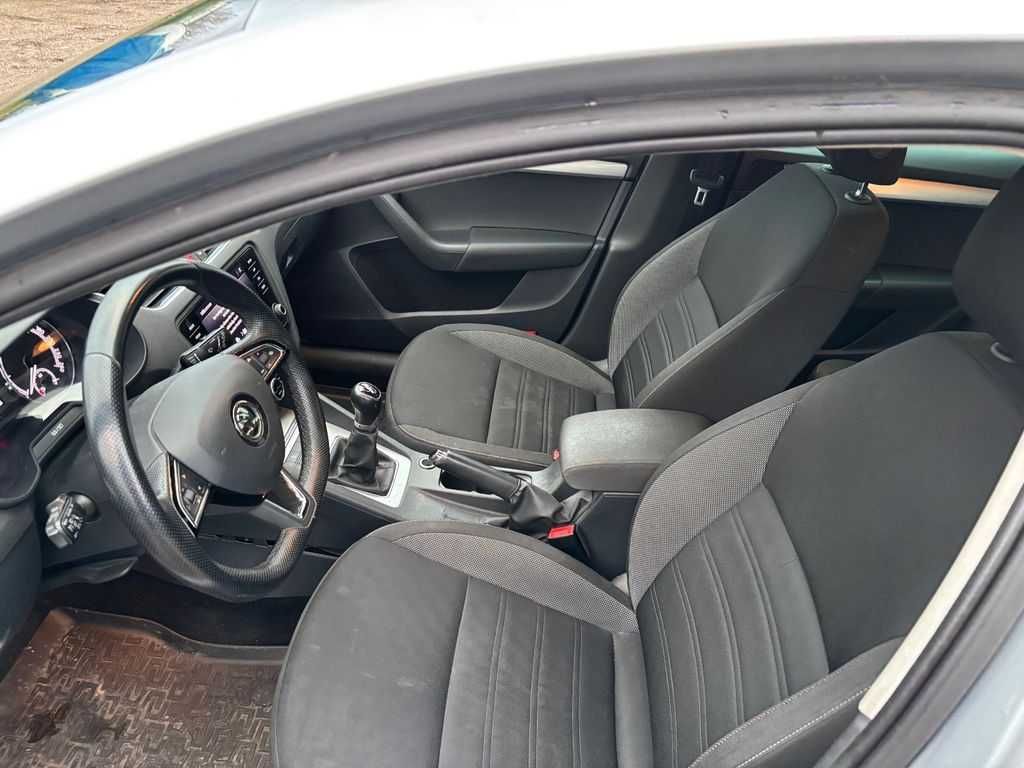 Бампер   SKODA Octavia A7 розборка ШКОДА Октавія А7 рест