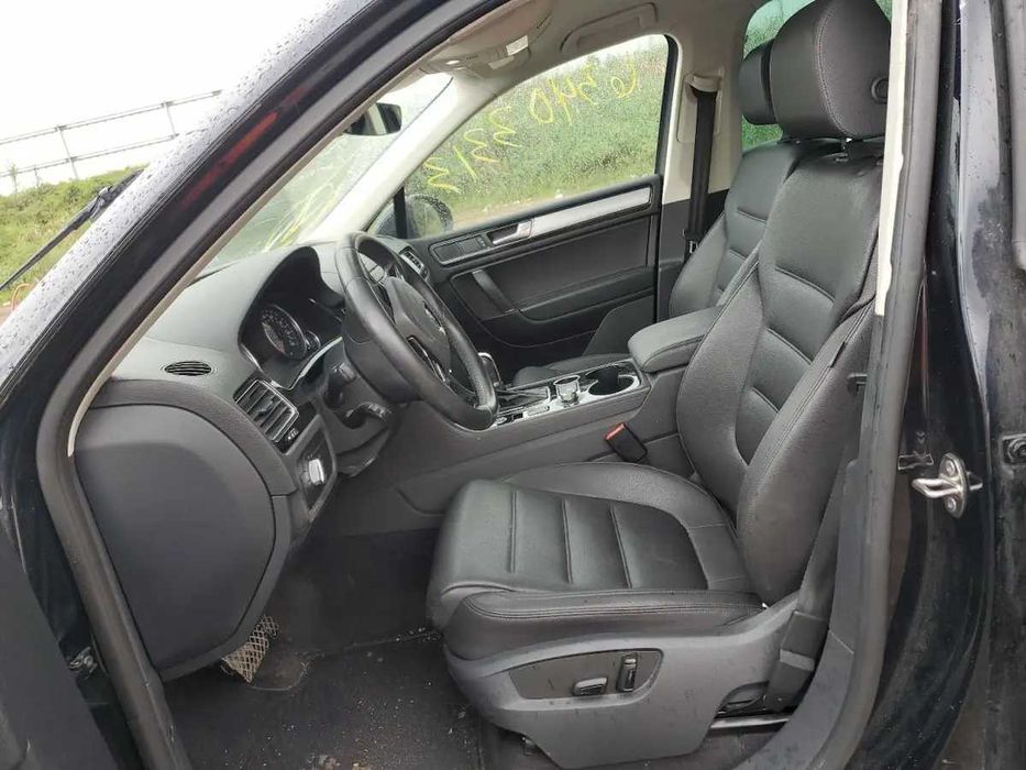 Бампер та інше Volkswagen Touareg III розборка
