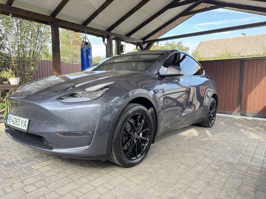 Tesla Y 2021р. Dual motor 82квт