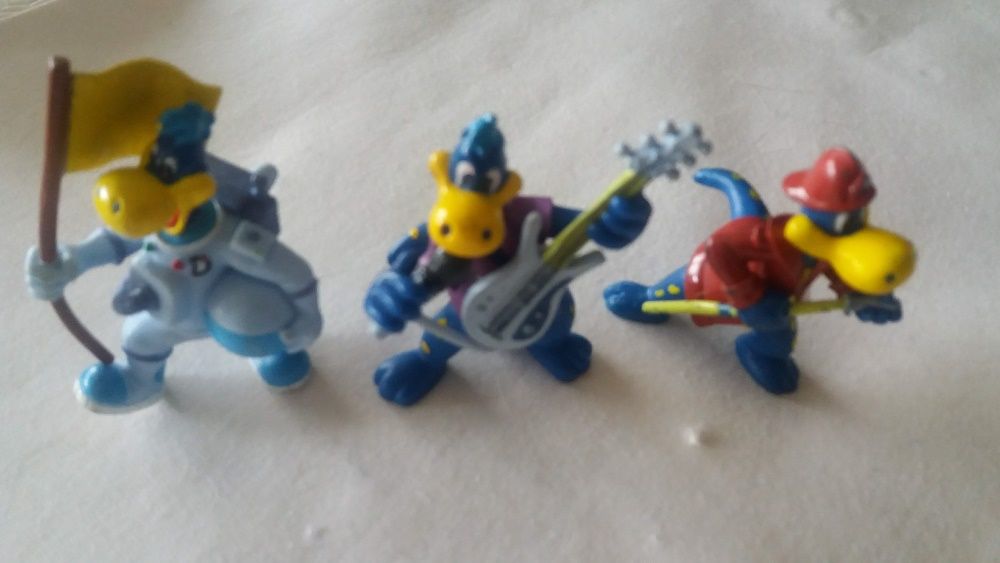Bonecos PVC