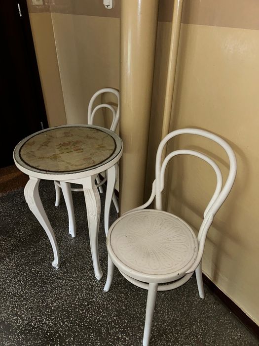 Stół, krzesła, zestaw ogrodowy balkonowy