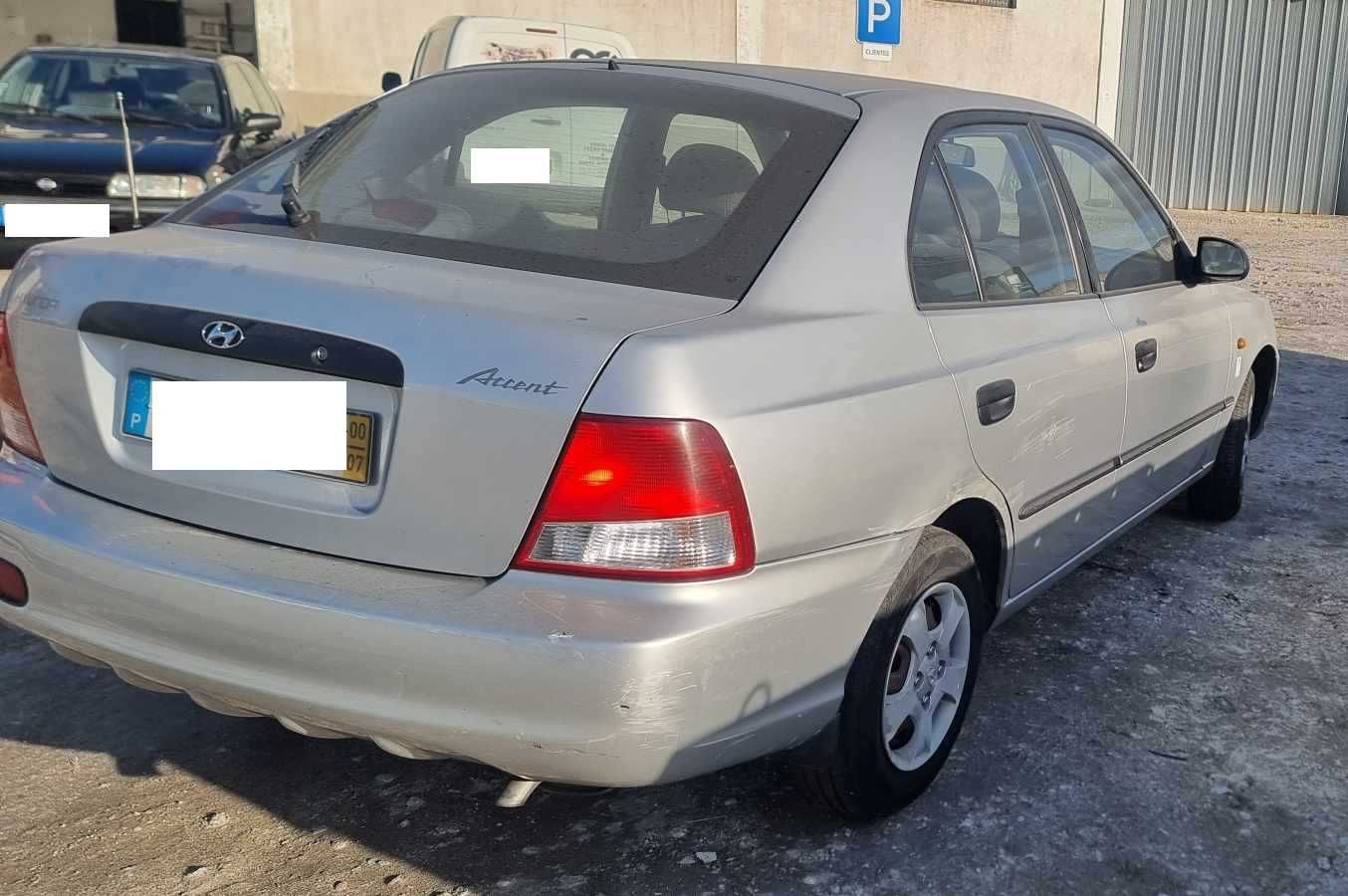 Para peças Hyundai Accent II 1.3 ano 2000