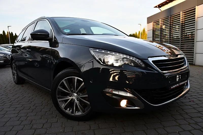 Peugeot 308 Allure! Kamera! Navi! Panorama! FULL LED! Chrom! Serwis ASO!Gwarancja!