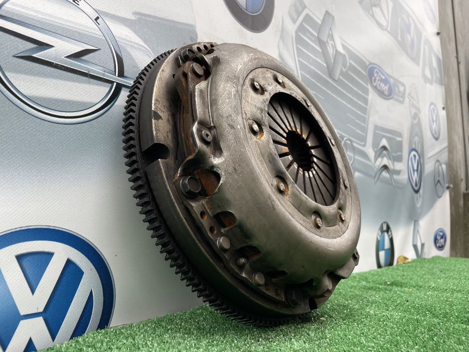 Маховик voyager ram van 2.5td сцепление диск корзина Крайслер додж