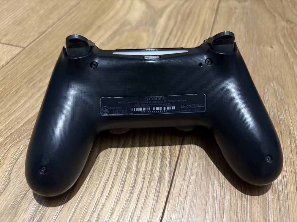 Pad DualShock 4 PS4 czarny – w pełni sprawny, bez driftu