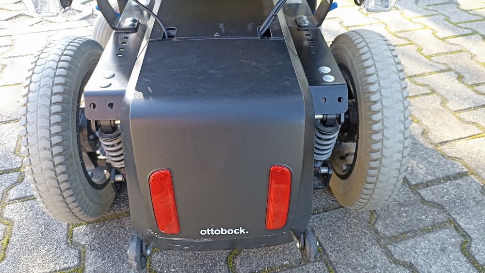 Wózek inwalidzki elektryczny Ottobock Juvo B4