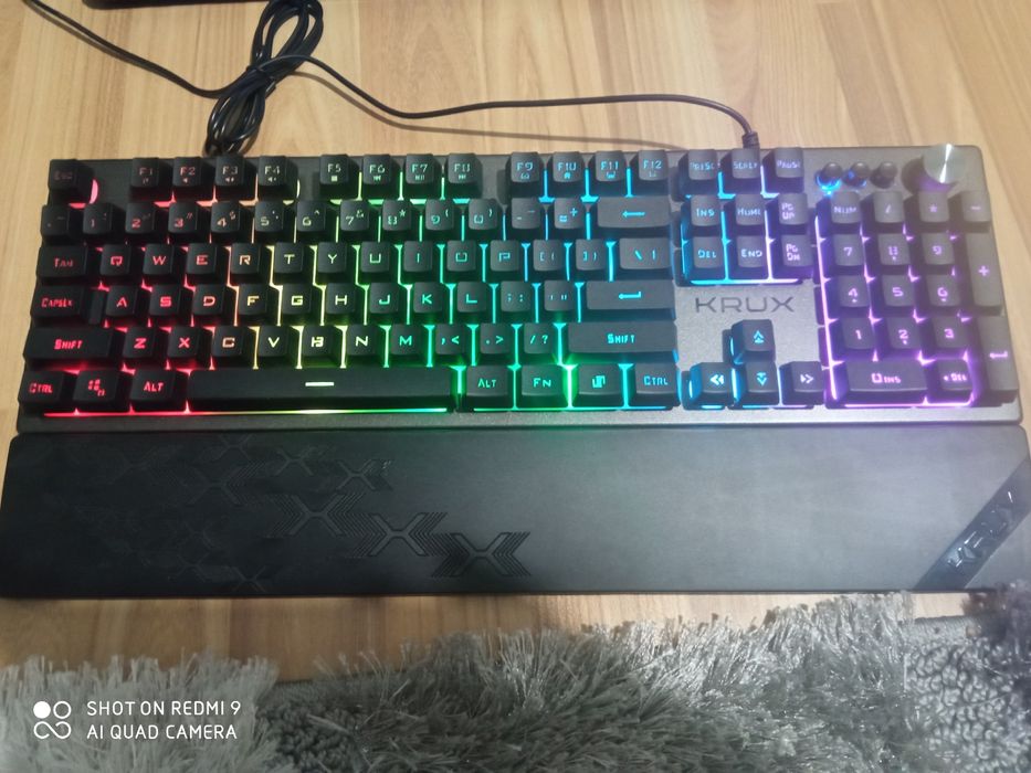 Nowa Klawiatura komputerowa Gamingowa Krux