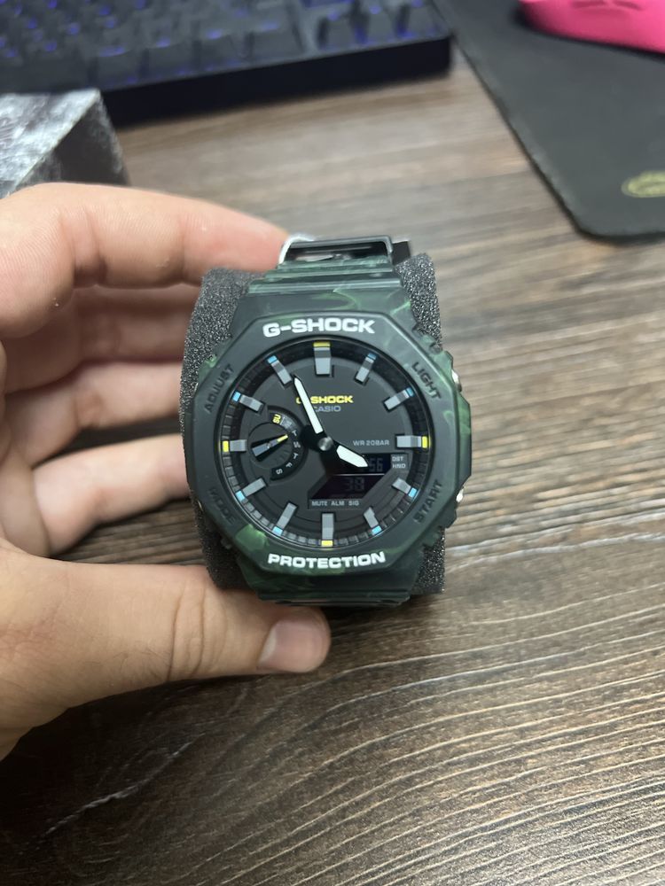 Наручний годинник G-SHOCK, Carbon core guard