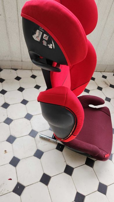 Fotelik samochodowy Cybex Solution M-Fix 15-36kg.