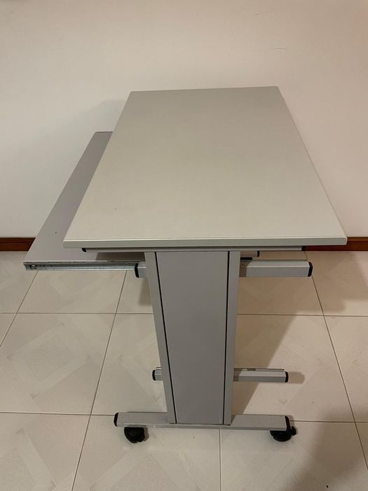 Secretária escritório