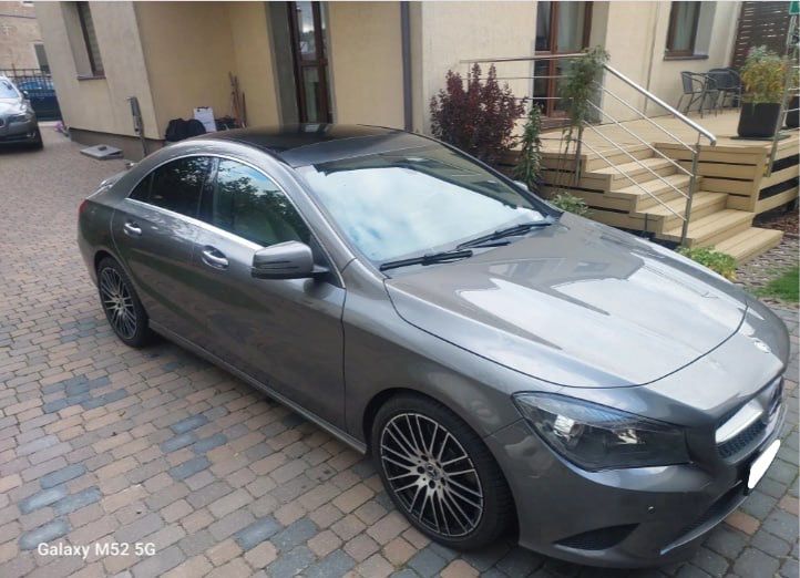 Mercedes-benz CLA 250 2016