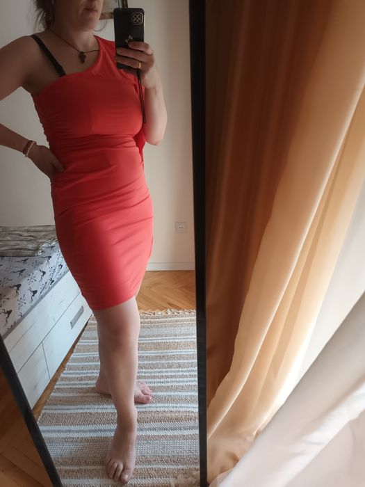 Нарядне святкове плаття