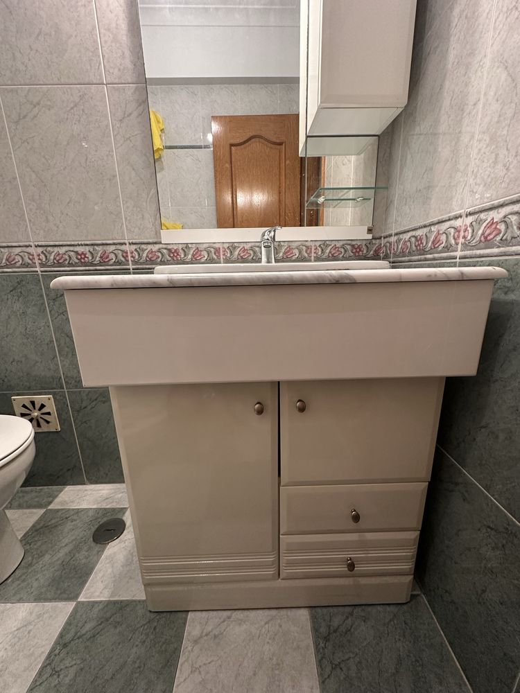 Armário Casa Banho com torneira (NOVO)
