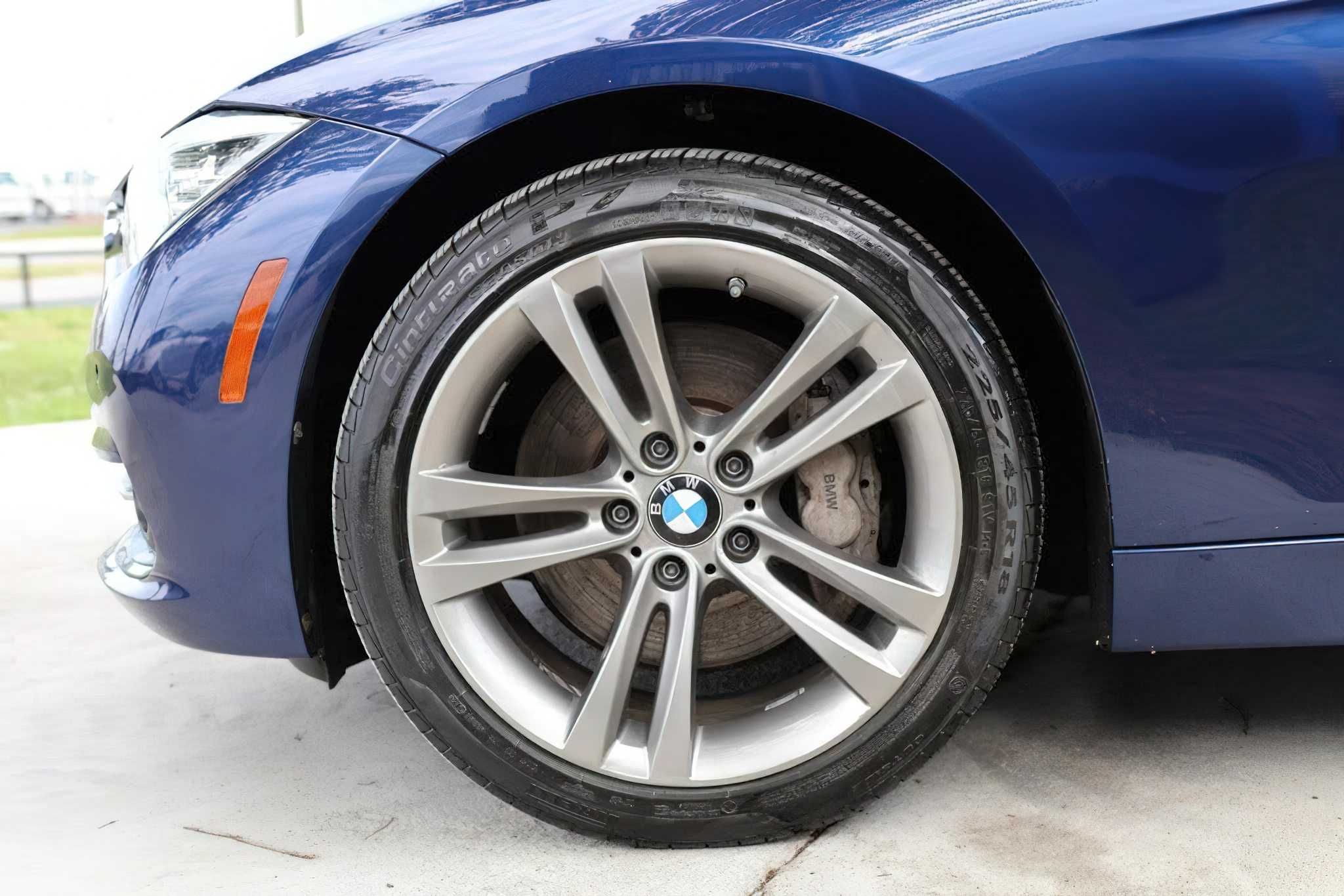 BMW 3-series  2016
