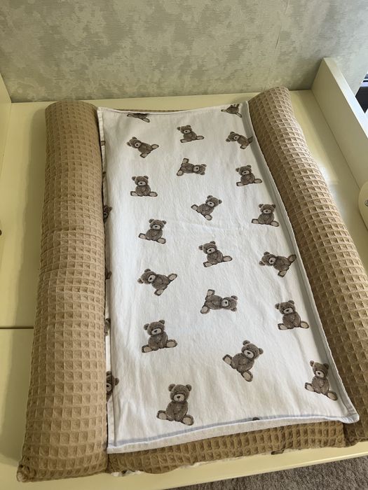 Пеленатор матрасик на пеленальний стіл