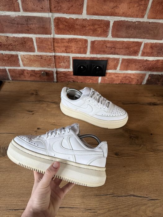 Nike court vision alta