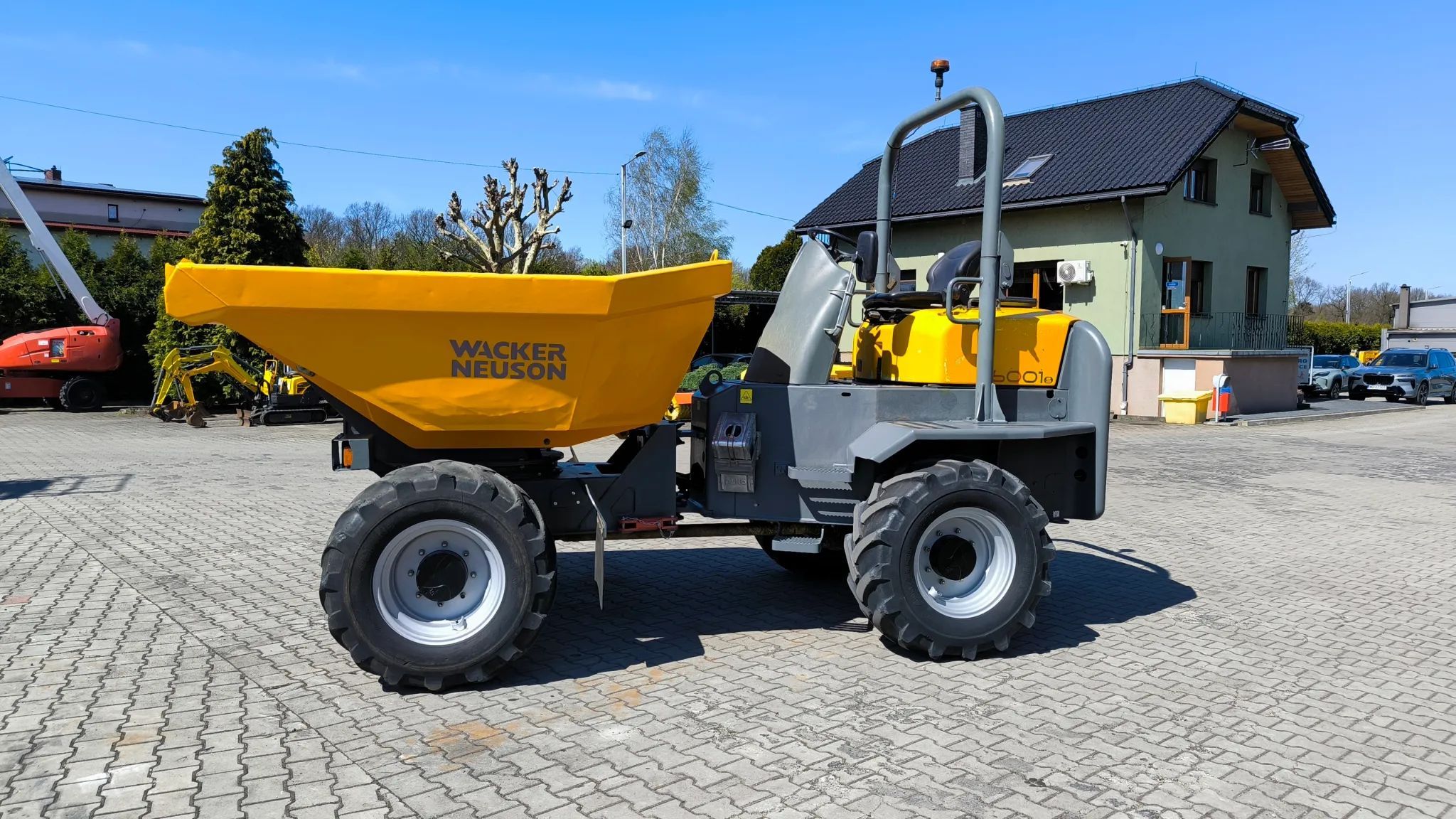 Wacker Neuson 6001 S  Wozidło - wywrot obrotowy na 3 strony
